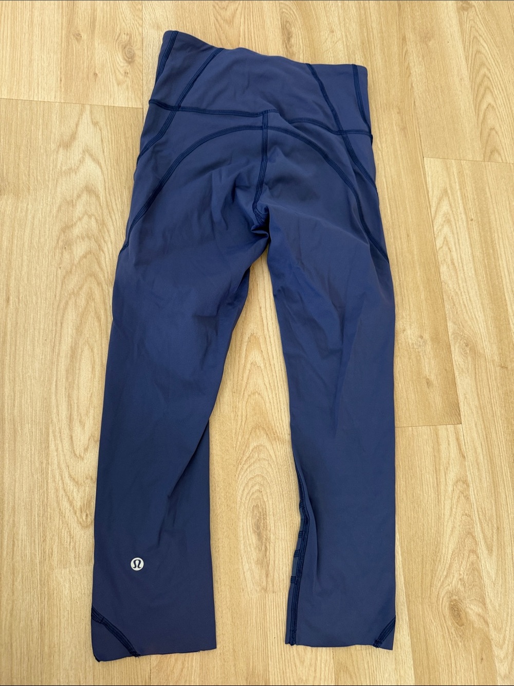 lululemon athletica Navy Blue High-Waist Leggings with Chevron Detail - Picture 2 of 3